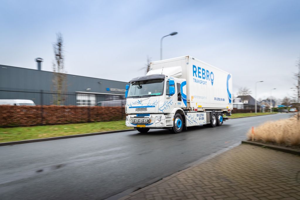 Rebro Transport neemt Volvo FE Electric in gebruik