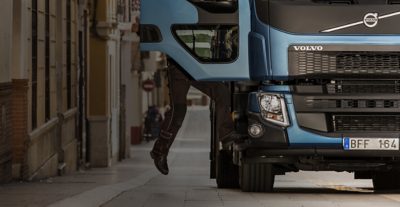 The Volvo FE entry step is perfectly designed for distribution drivers