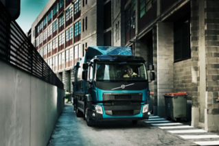 Hyttens exteriördesign gör att Volvo FE passar in perfekt på gatorna.
