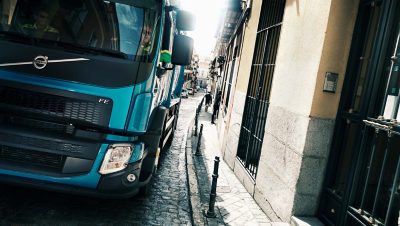 Podvozok Volvo FE je ľahké nákladné vozidlo s vysokým užitočným zaťažením.