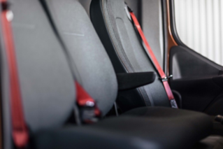 Unutrašnjost kabine Volvo FE osmišljena je kako bi vaš radni dan bio jednostavan, produktivan i siguran.