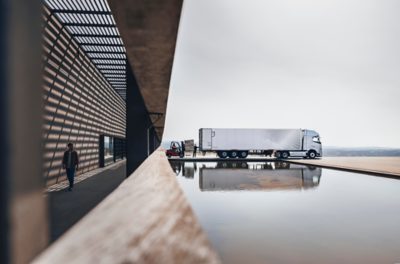 Gasdrevet Volvo FH Aero bliver aflæsset