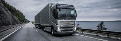 Order the Volvo FH with up to five axles from the factory.