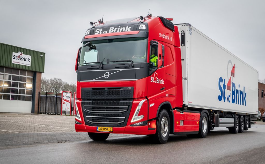 St vd Brink met Volvo’s FH I-Save op weg naar duurzame toekomst