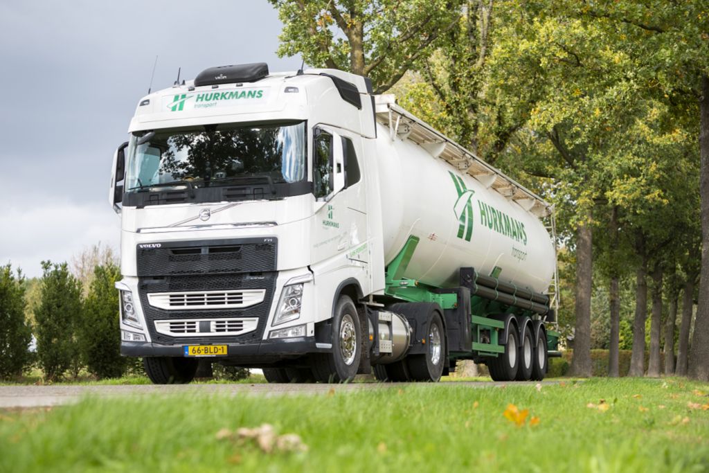 Hurkmans Transport zet mens en milieu centraal met inzet van LNG-trekker