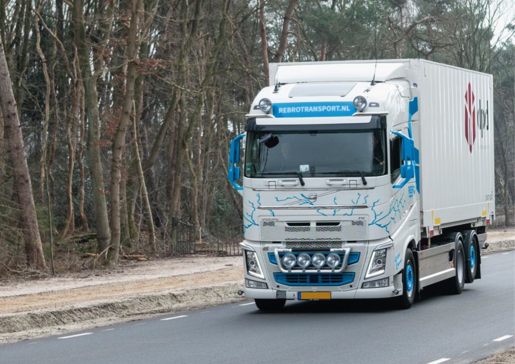 Rebro Transport tekent voor Volvo FH Electric