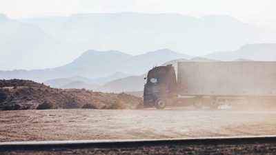 Volvo FH auf der Straße