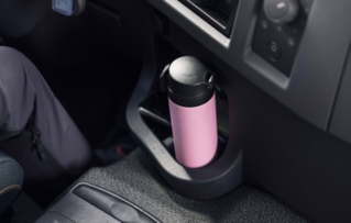 Volvo FL-i kabiin muudab teie tööpäeva lihtsaks, produktiivseks ja turvaliseks.