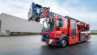 Volvo FL mit Drehleiter