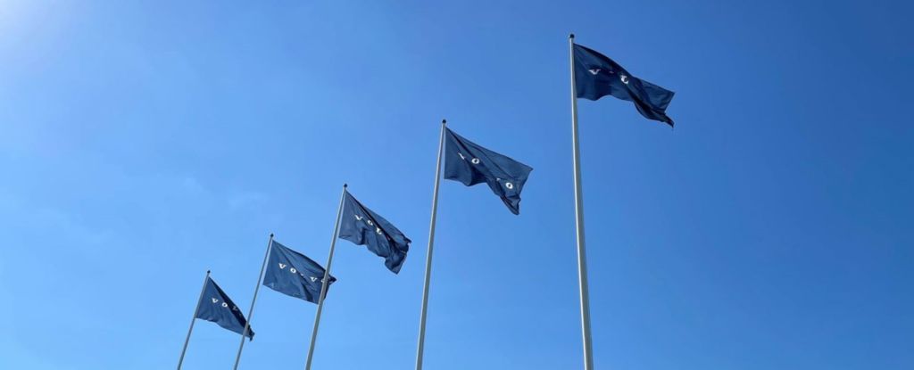 Volvo Flags