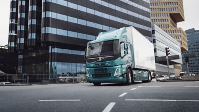 Volvo FM Electric im städtischen Verteilerverkehr: Tourenprofil und Nutzlast bestimmen die planbare Reichweite