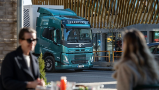 Volvo FM electric - city deliveries 