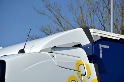 Een juiste afstelling van de dakspoiler is belangrijk