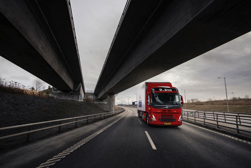 St vd Brink zet zwaar in op CO2-reductie: “Volvo Trucks heeft ons daarin uitstekend begeleid”