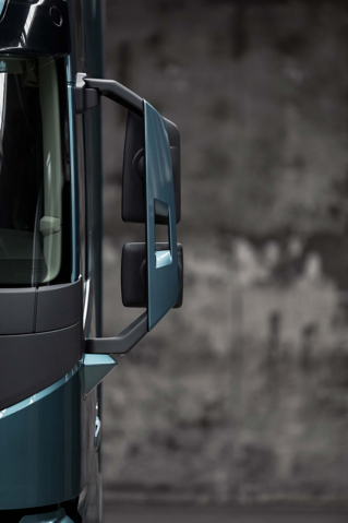 Slim Volvo FM rearview mirrors.