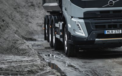 Volvo FMX driving in mud