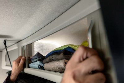 Las cabinas del Volvo FMX ofrecen mucho espacio de almacenamiento.