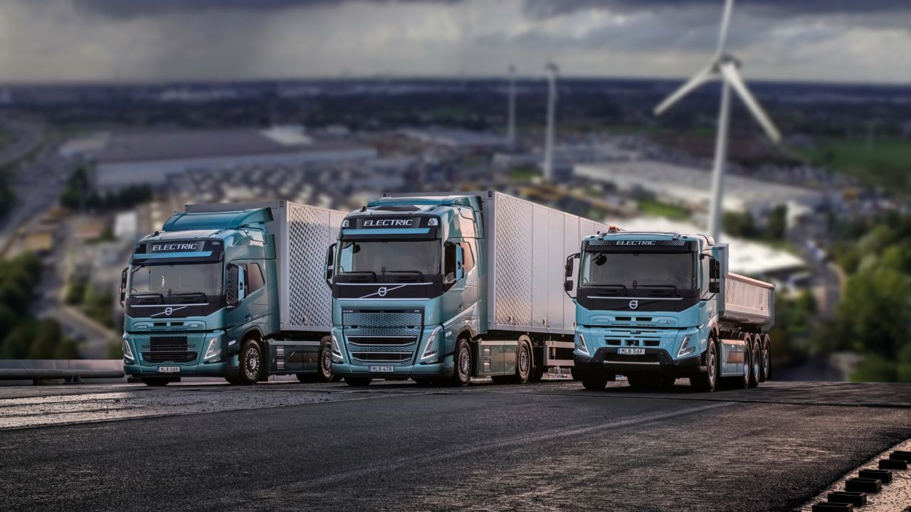 Volvo schaalt op met serieproductie van elektrische FH, FM en FMX-trucks in Gent