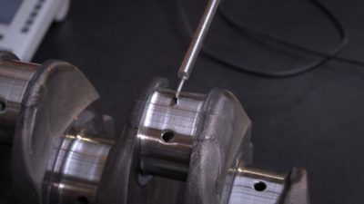 Gros plan d'un moteur Volvo Reman