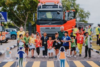 The ‘Stop, Look, Wave’ activity at Brunei