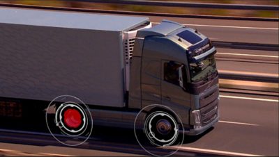 A new tyre management service measures the tyre pressure and temperature in real time. Tyre data is transmitted to the truck communication network.