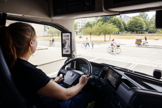 Volvo Trucks scores five stars in independent safety test