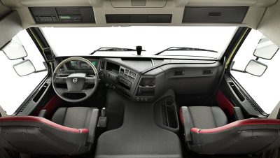 O interior do Volvo FMX Classic.