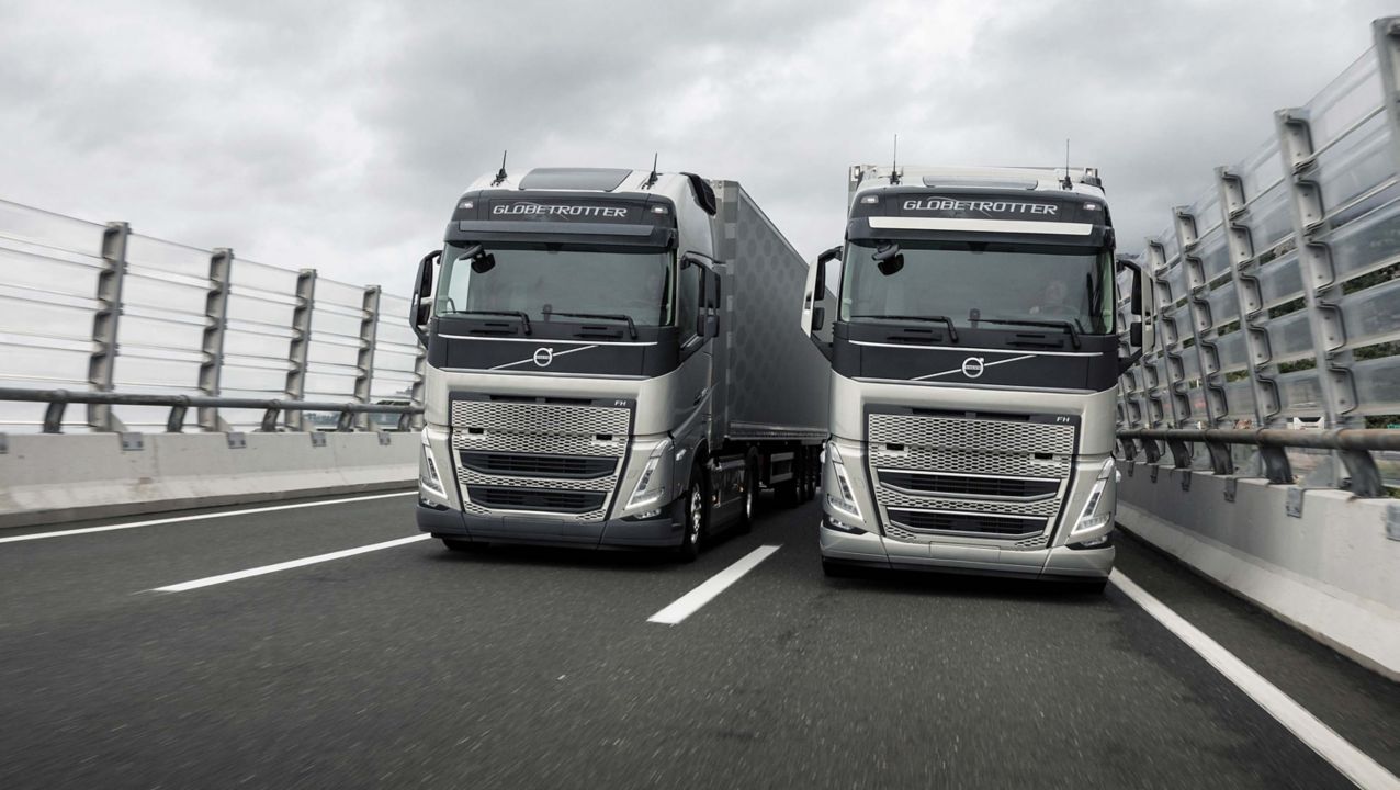 Explore the Volvo FH driver support systems that are there to back you up.