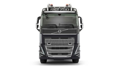 Volvo FH16 in studio, front view
