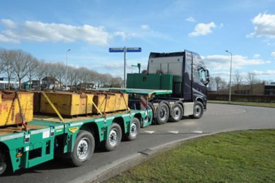 Journalist lep van der meer over de nieuwe Volvo FH16