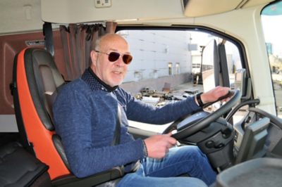 Journalist lep van der meer over de nieuwe Volvo FH16