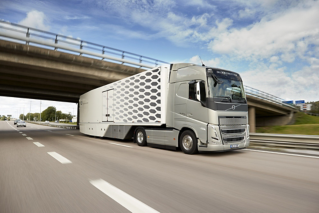 Volvo Trucks improves fuel performance on  long-haul routes