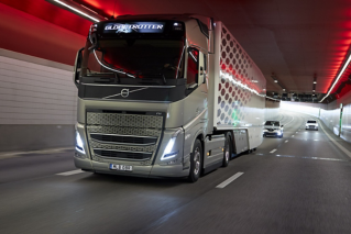 Volvo Trucks udoskonala wydajność paliwową na długich dystansach