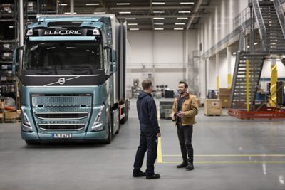 Volvo trucks start dit jaar verkoop complete range zware elektrische trucks
