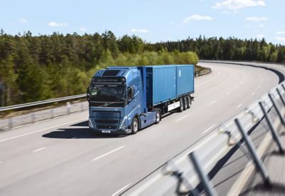 Lastbil på väg | AB Volvo