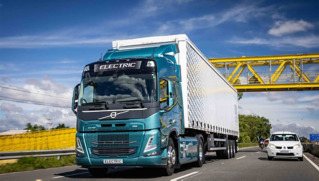 Volvo Trucks inicia las pruebas de camiones 100% eléctricos en Brasil