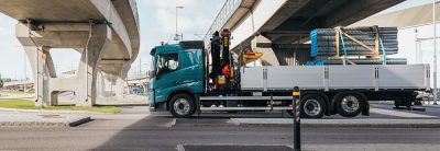 Volvo FM with tandem axle lift - for fuel efficiency & perfmormance