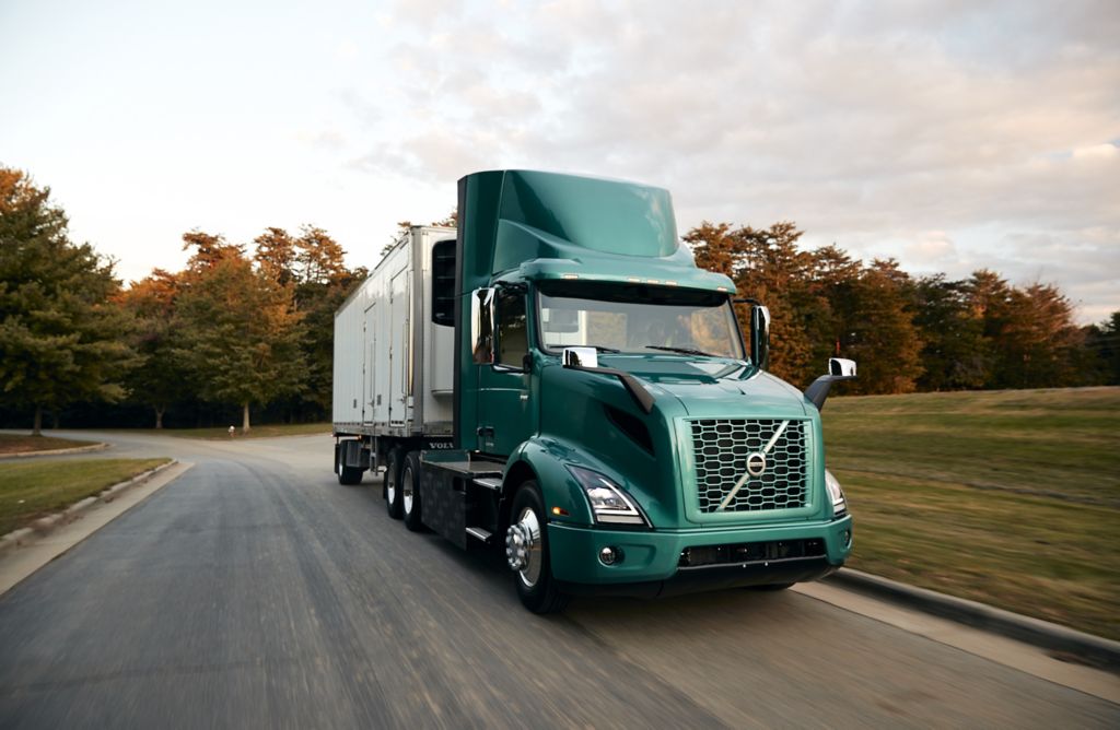 Volvo Trucks leads electrification of North American trucking industry with commercialization of Volvo VNR Electric model