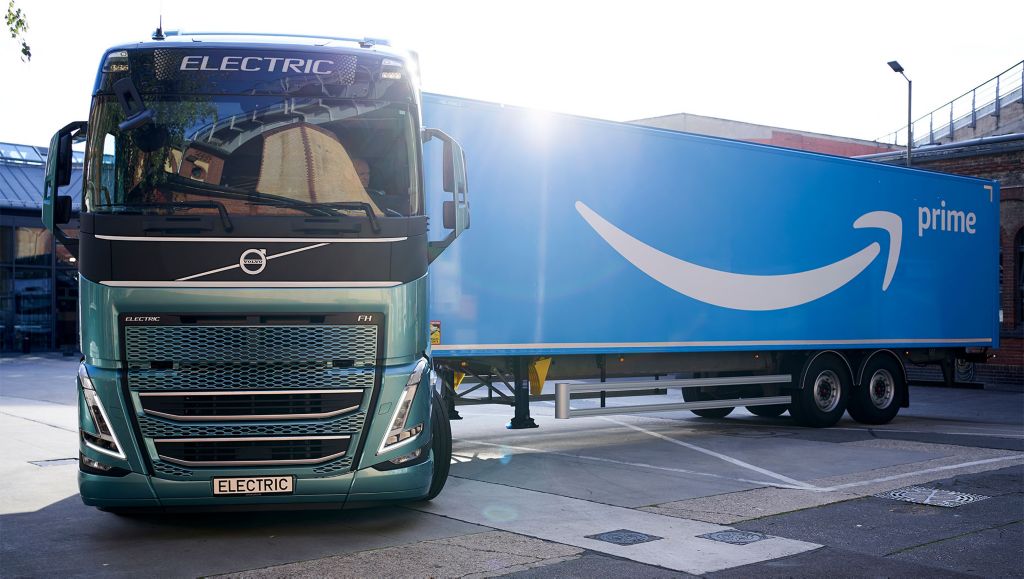 Volvo skal levere 20 tunge elektriske lastbiler til Amazon