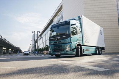 Volvo Trucks heavy-duty range is being upgraded with new technologies and the latest in camera monitoring for even better efficiency, safety and productivity. 