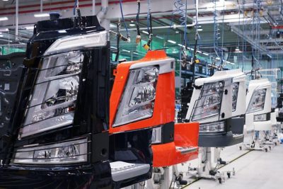 La production dans les usines Volvo Trucks redémarre