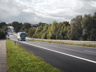 volvos-electric-truck-in-first-independent-efficiency-test