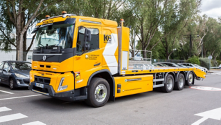 yellow colour truck